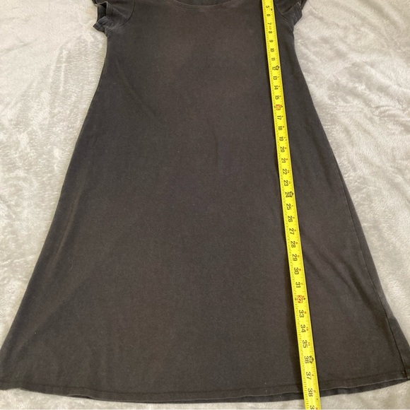 Classic Black Dress - Picture 5 of 11